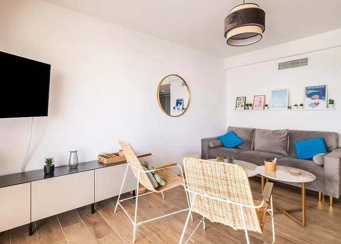 Couronne Du Cros Proche Plages Gu Кань-сюр-Мер