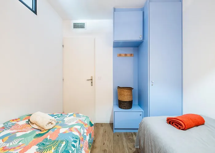 Couronne Du Cros Proche Plages Gu